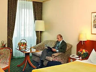 Hotel Leonardo 4*