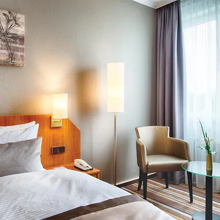 Leonardo Hotel 4*