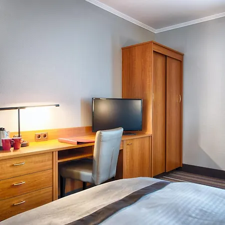 Hotel Leonardo 4*