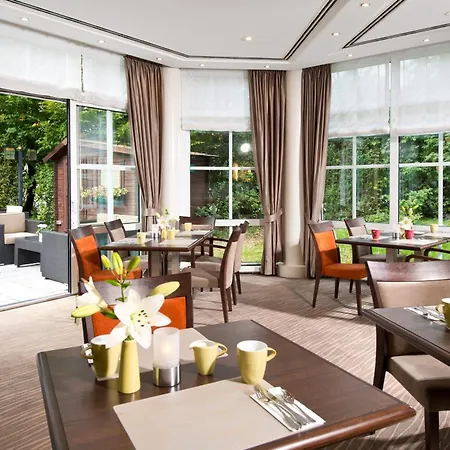 Hotel Leonardo 4*