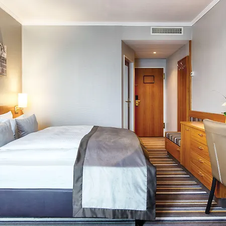 Hotel Leonardo
