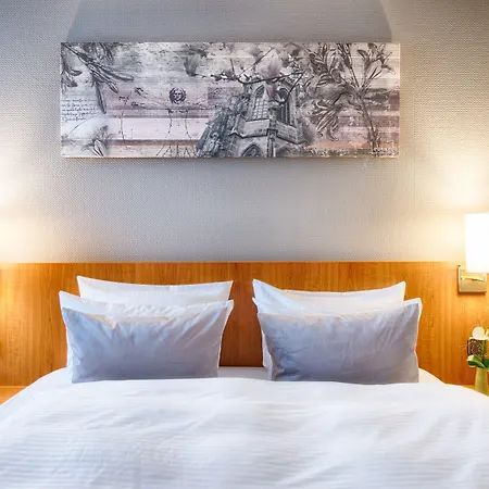 Hotel Leonardo