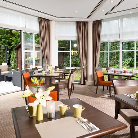 Leonardo Hotel 4*