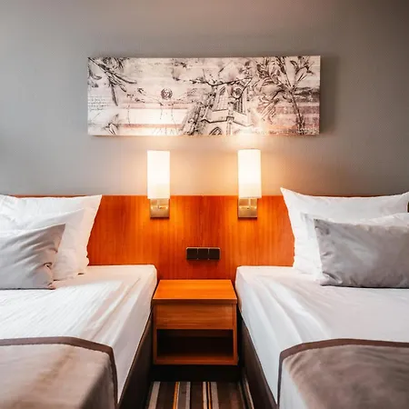 Leonardo Hotel 4*