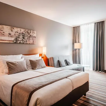 Leonardo Hotel 4*