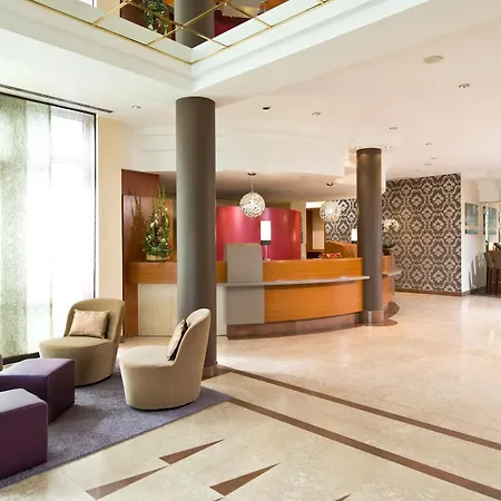 Leonardo Hotel 4*