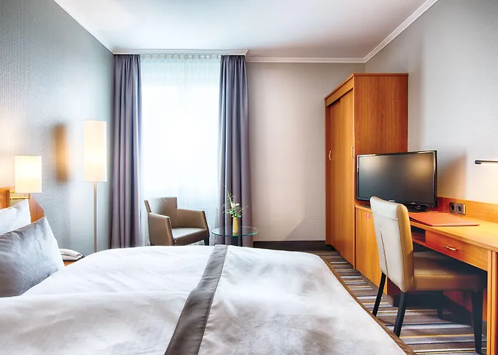 Leonardo Hotel 4*