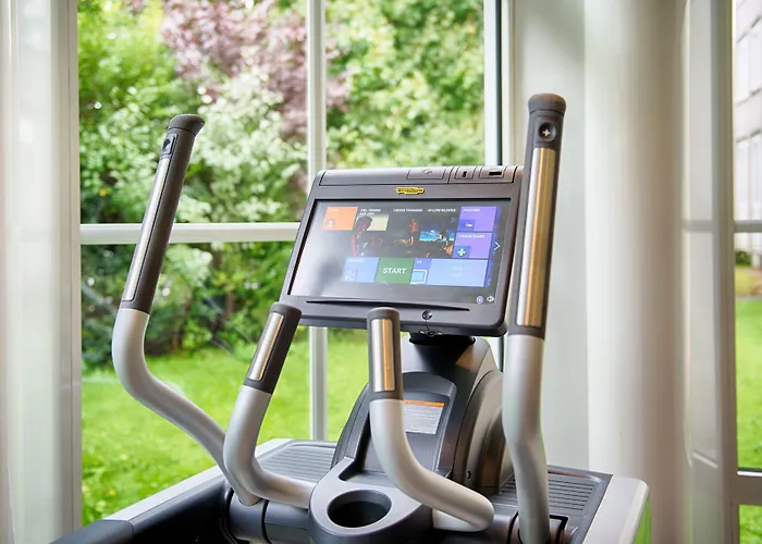 ليونارد 4* آخن